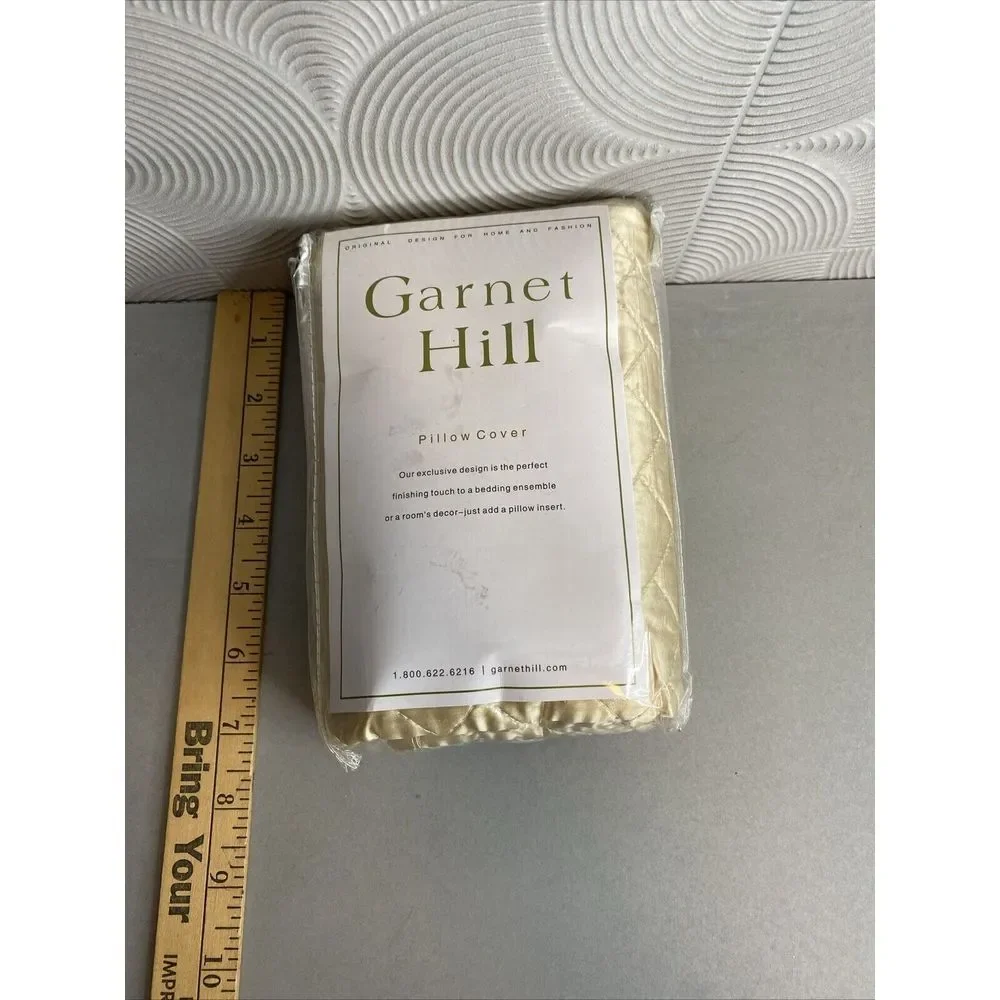 New Garnet Hill Lumbar Pillow Cover Creamy Beige / Golden 